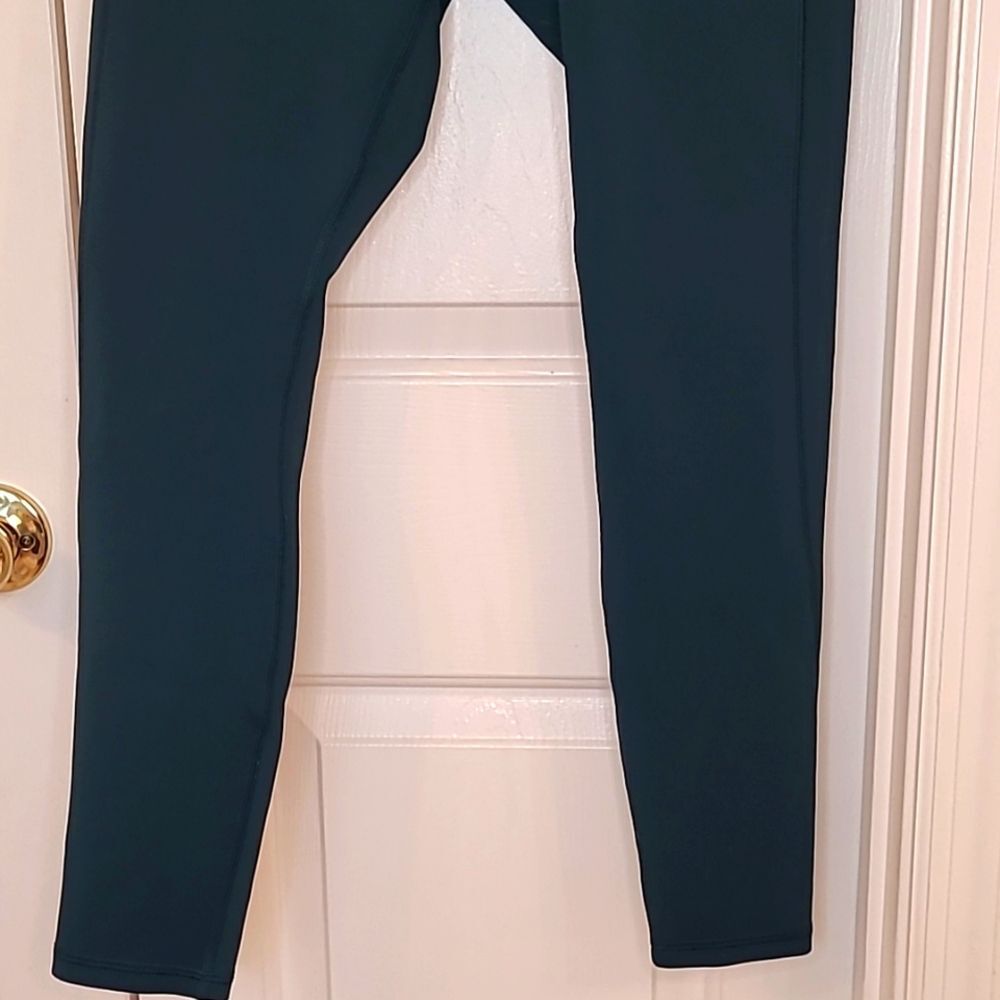 Spyder Dark Hunter Green Leggings Size Medium - Picture 2 of 6
